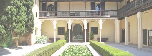 Los patios andaluces más bonitos de Granada