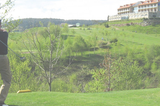 ¿Cómo puedes mejorar tu salud jugando al golf?